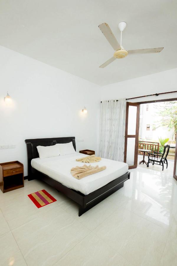 Hotel Neptune Bay Unawatuna Beach Ngoại thất bức ảnh