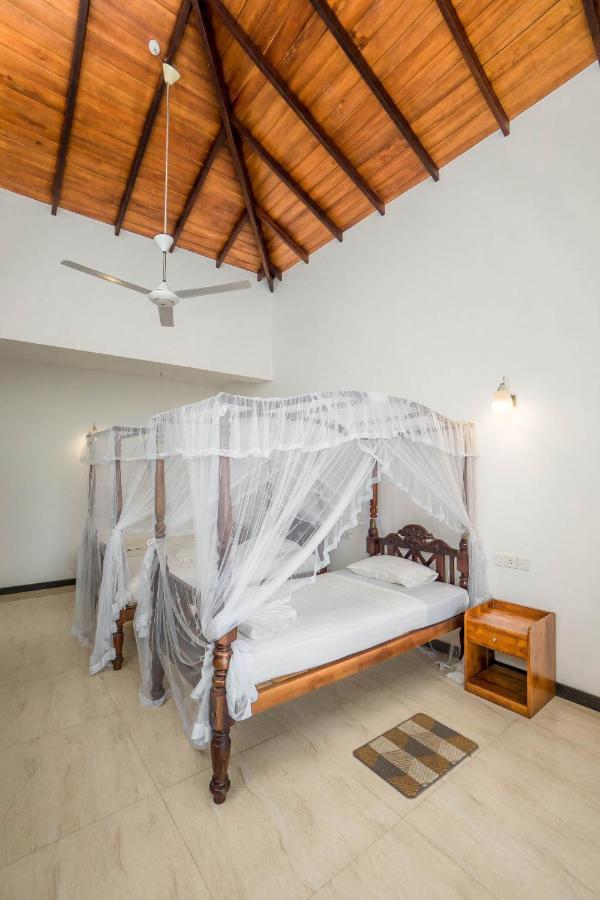 Hotel Neptune Bay Unawatuna Beach Ngoại thất bức ảnh