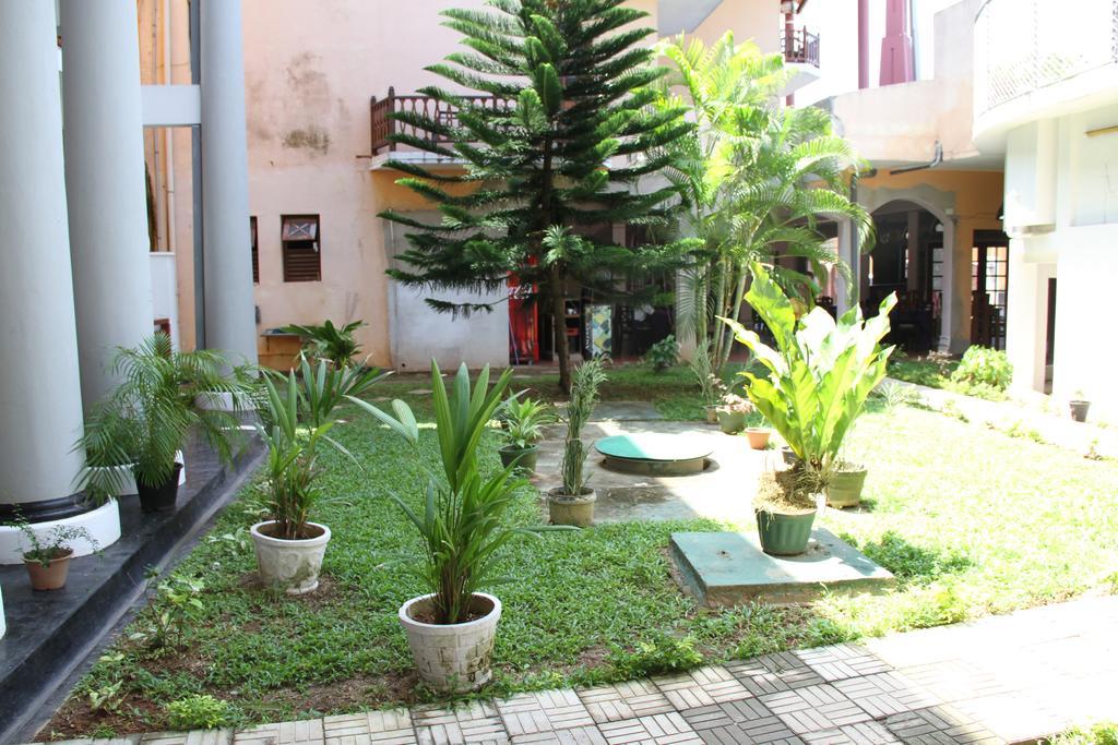 Hotel Neptune Bay Unawatuna Beach Ngoại thất bức ảnh
