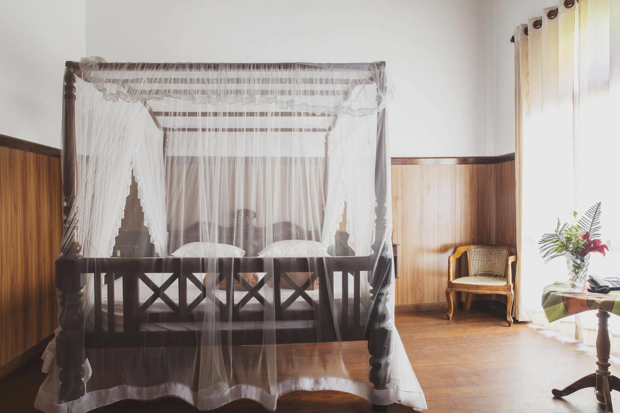Hotel Neptune Bay Unawatuna Beach Ngoại thất bức ảnh